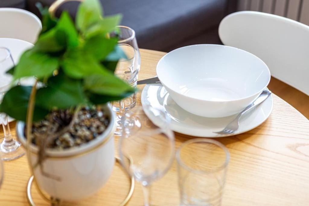 Beautiful 1Bd Apartment On The King'S Road Chelsea 런던 외부 사진